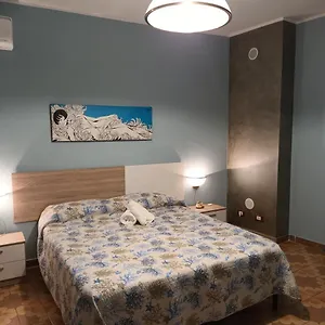 https://porta-palermo-smile-casa-vacanze.sicilyhotelsitaly.net