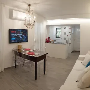 https://la-bouganville-taormina.sicilyhotelsitaly.net